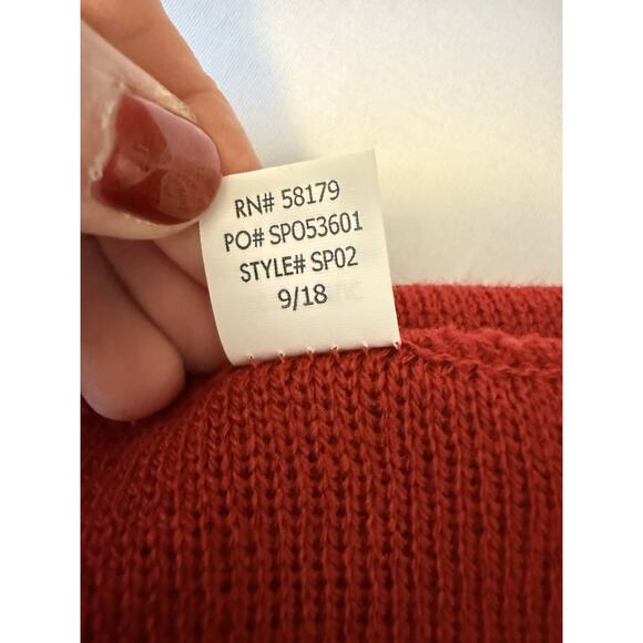 Classic Winter Red White Stripe Embroidered G Knit Scarf Holiday Christmas Team - Picture 5 of 6